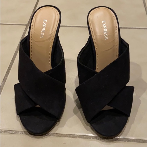 Express heels - Picture 2 of 4